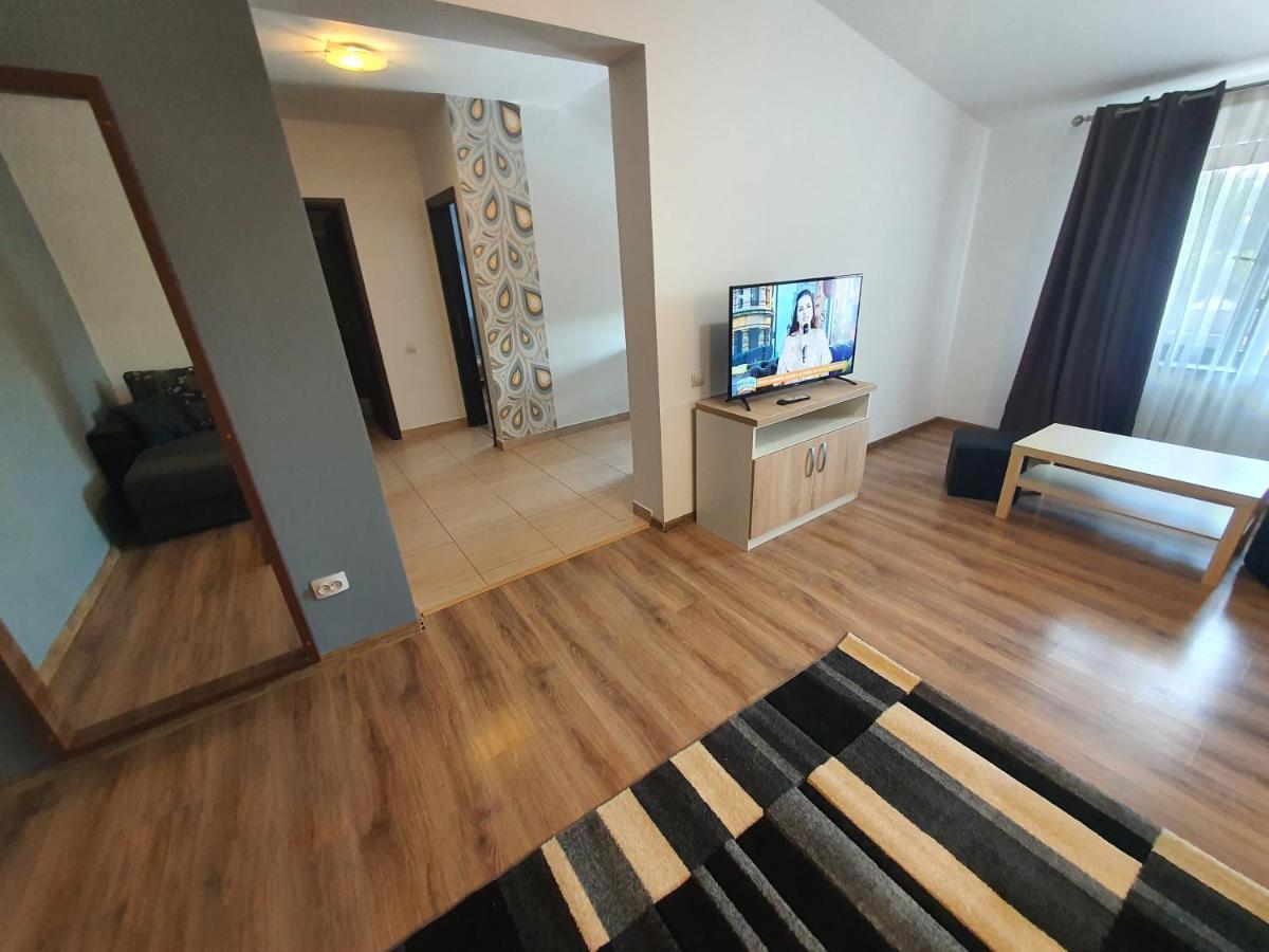 Villa Accommodation Бухарест Екстер'єр фото