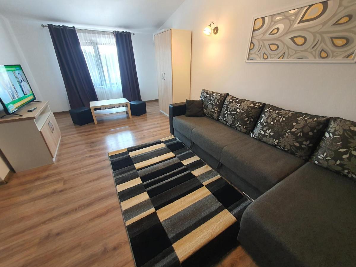 Villa Accommodation Бухарест Екстер'єр фото