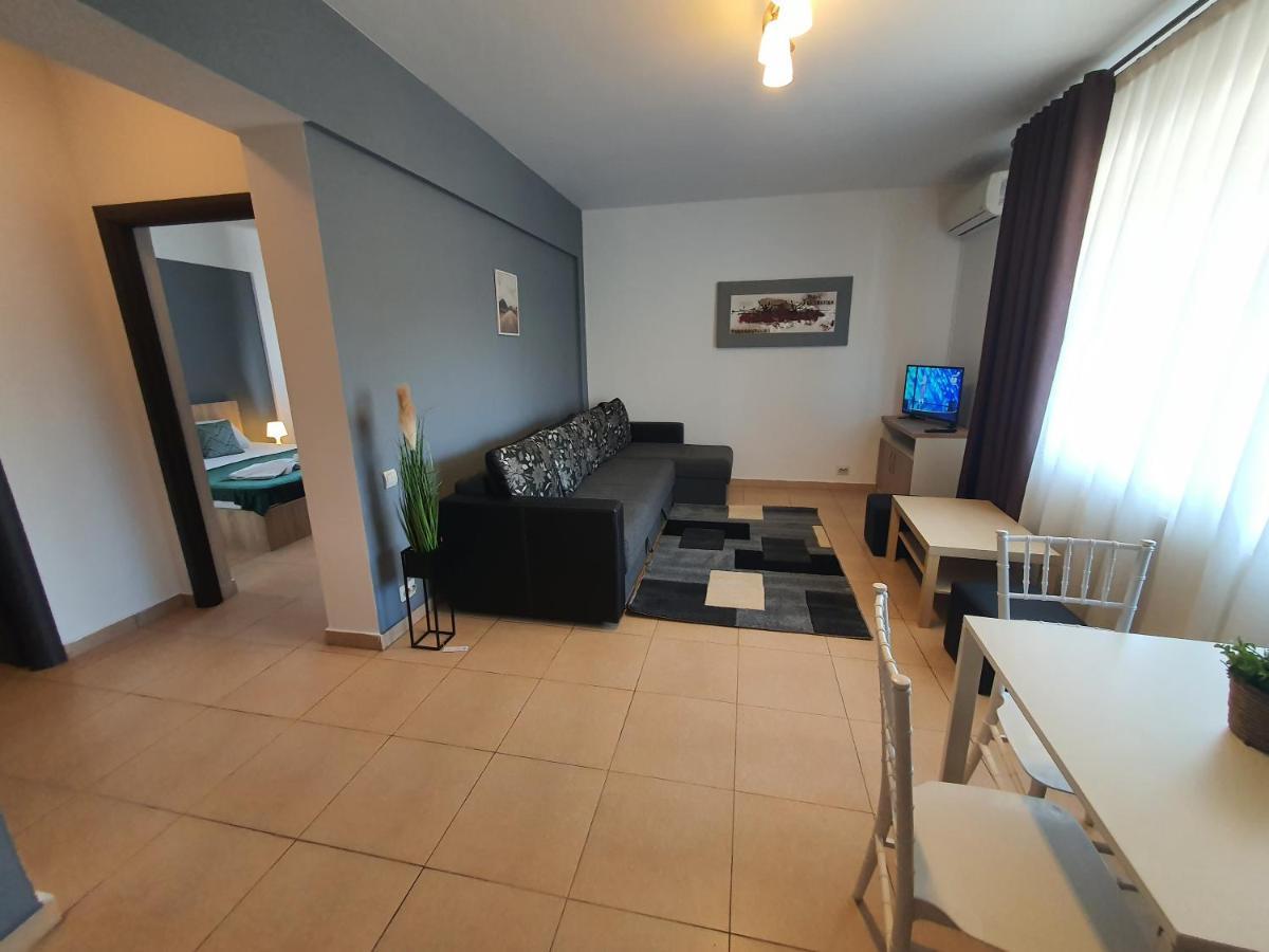 Villa Accommodation Бухарест Екстер'єр фото