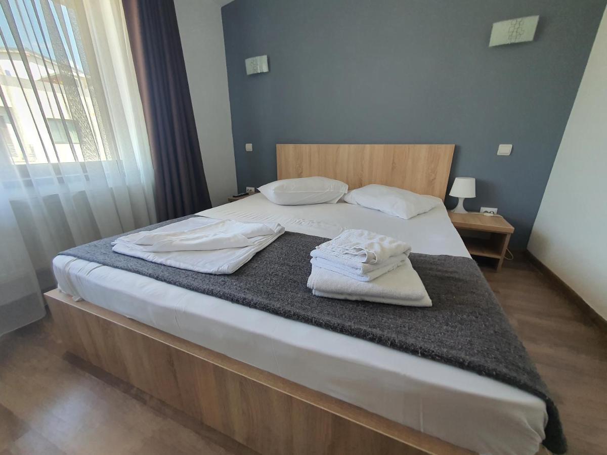 Villa Accommodation Бухарест Екстер'єр фото